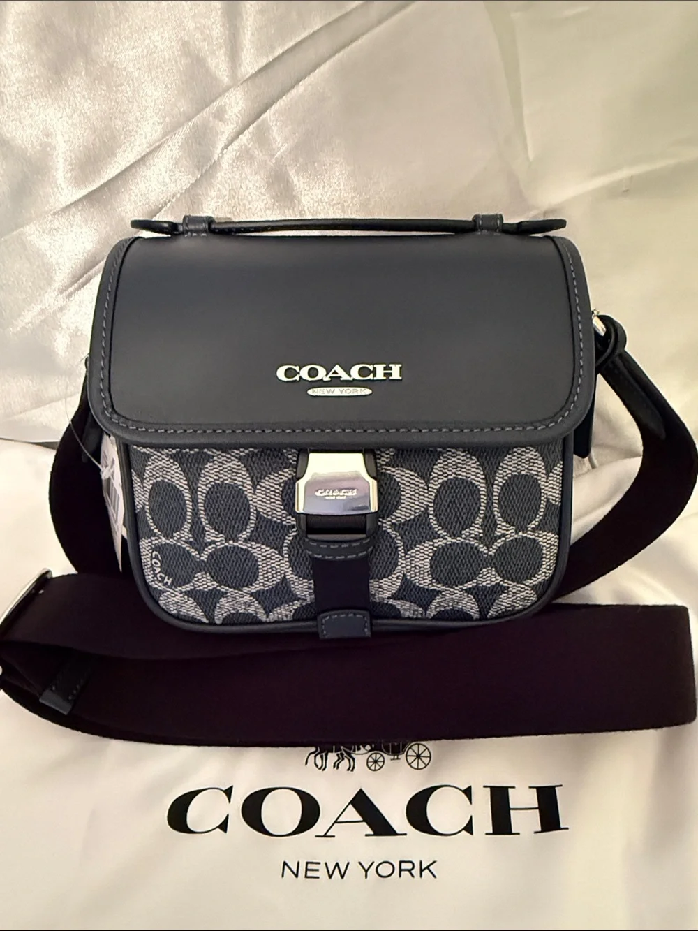 💙Coach NWT Blue Racer Crossbody Bag In Signature Canvas With Crossbody & Charms